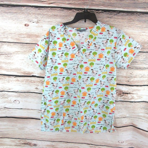 Bannock Court Scrubs top women's Med Doggie bone pattern - Picture 2 of 6